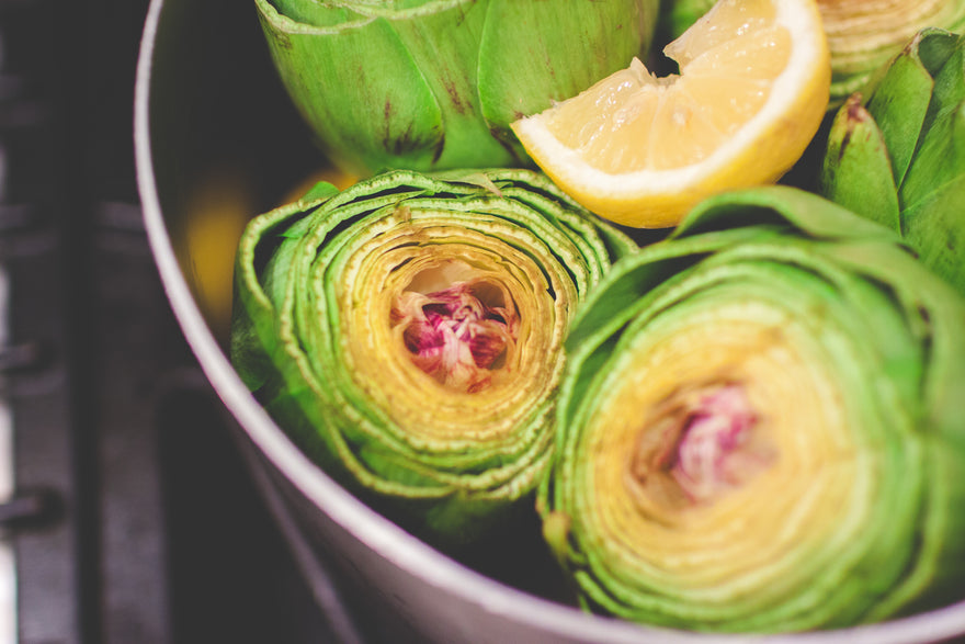 Finding the best cleanse - Ebambu.ca - artichokes and lemon by Danielle MacInnes on Unsplash